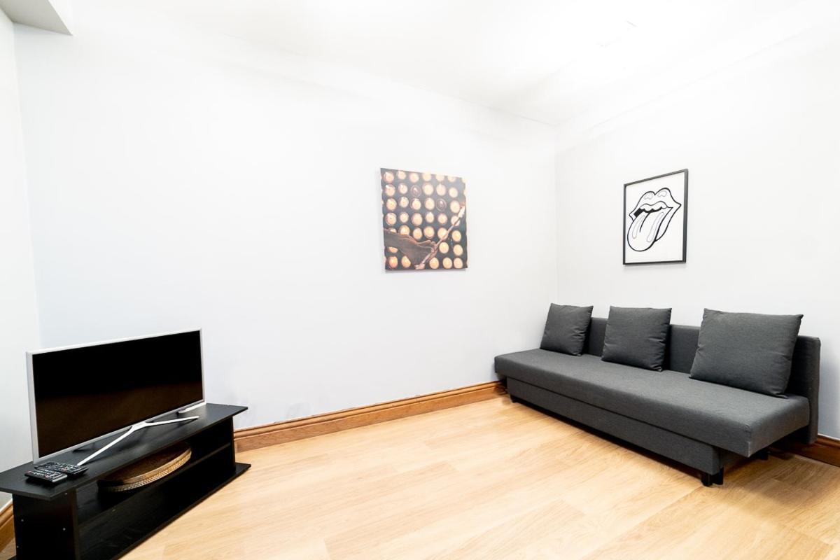 London Studio Apartment Luaran gambar