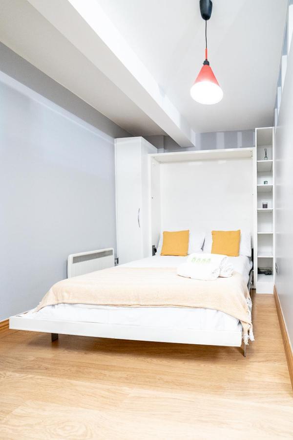London Studio Apartment Luaran gambar